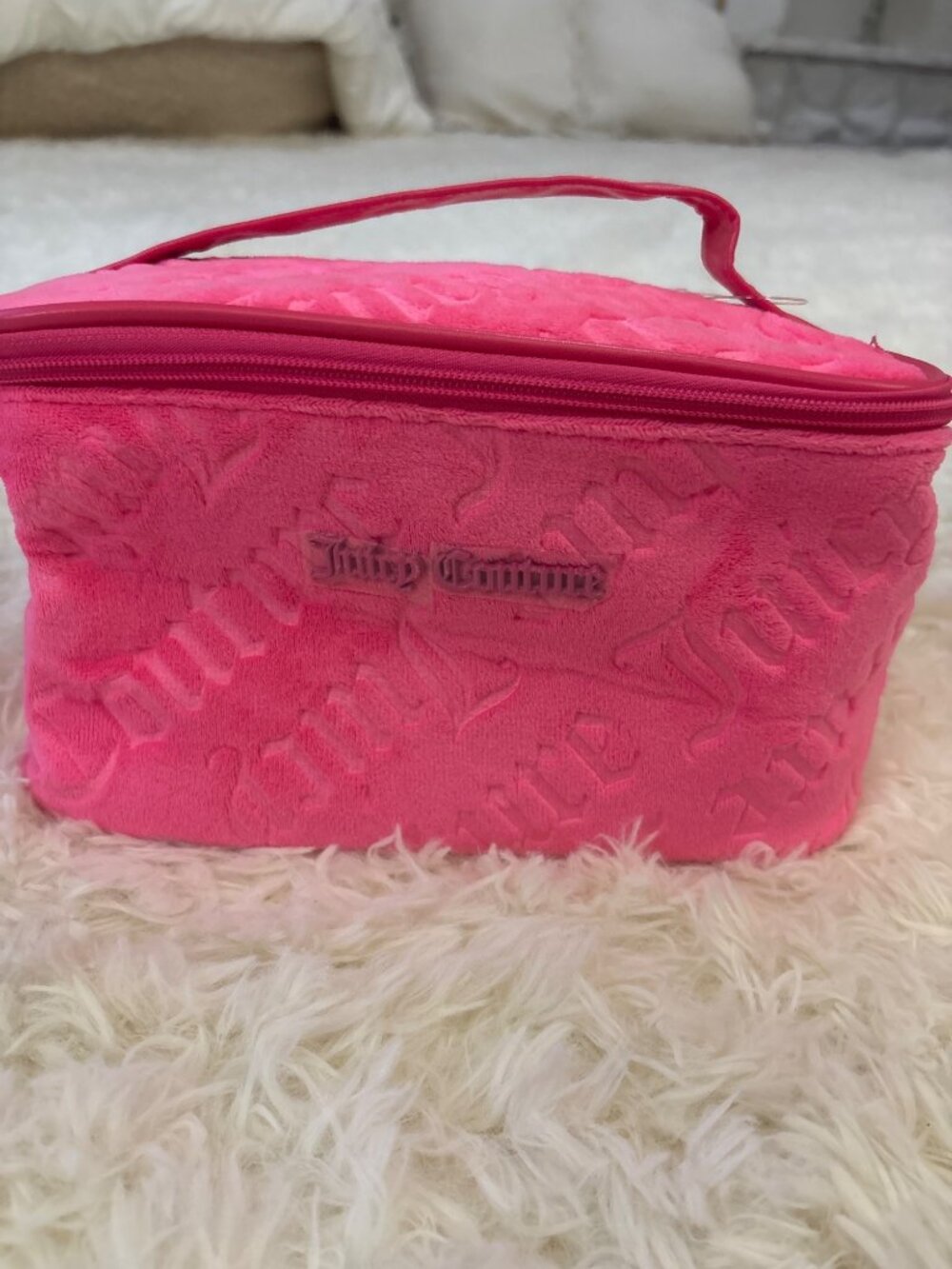 Juicy Couture Pink Velour Cosmetic Makeup Bag Embossed Logo Bow Zip Pouch Y2K